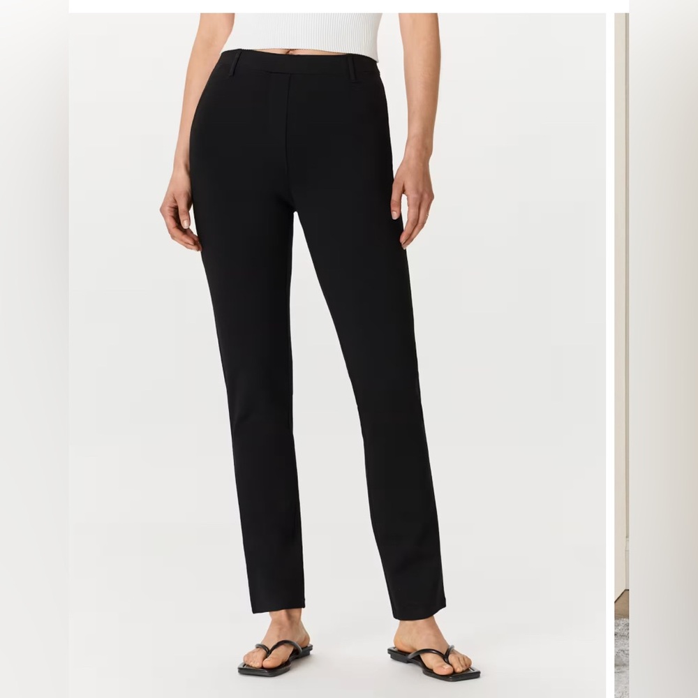 “Quince” Black Straight-Leg Women's Casual Pants M